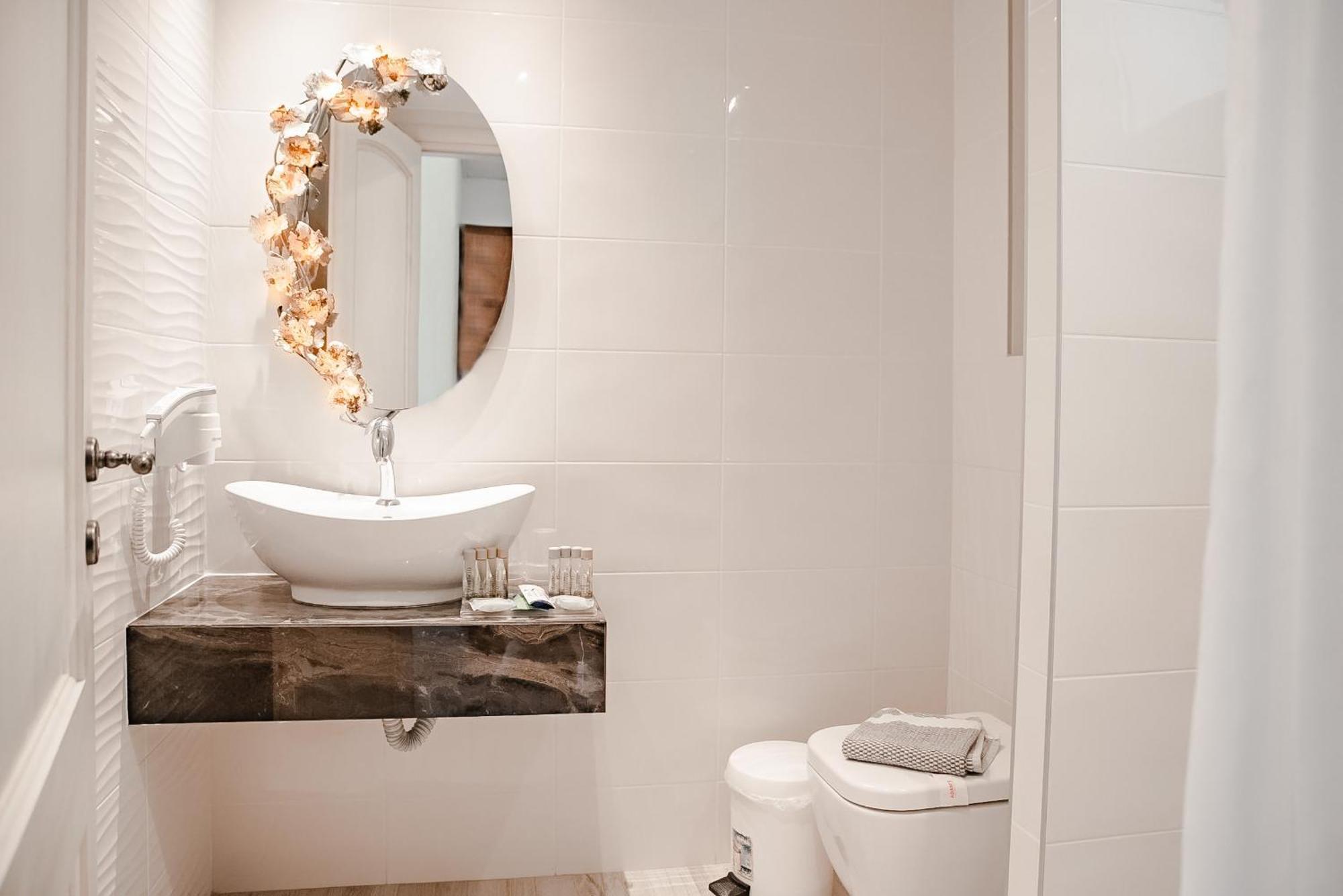Tresor Sousouras Hotel Hanioti Phòng bức ảnh