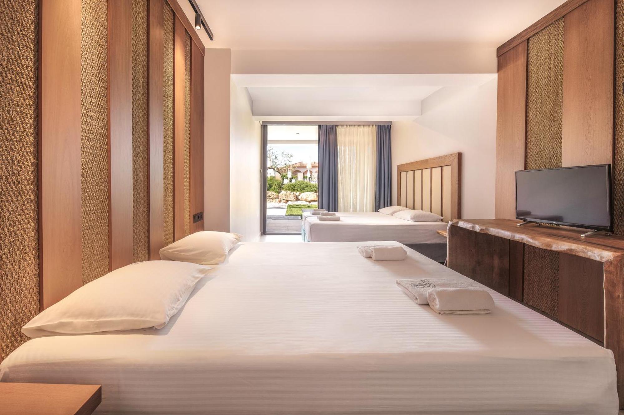 Tresor Sousouras Hotel Hanioti Ngoại thất bức ảnh